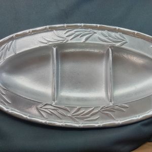 Wilton Armetale  bamboo tray sm o div T